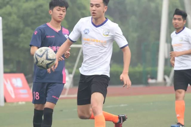 宁波男篮队史首次挺进CBA季后赛 续写篮球热土故事宁波男篮队史首次挺进CBA季后赛 续写篮球热土故事