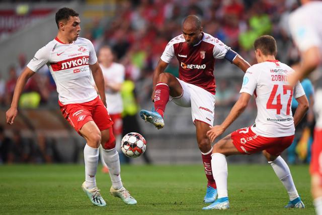 欧冠七轮战罢曼城位列25位 已经降至淘汰区！